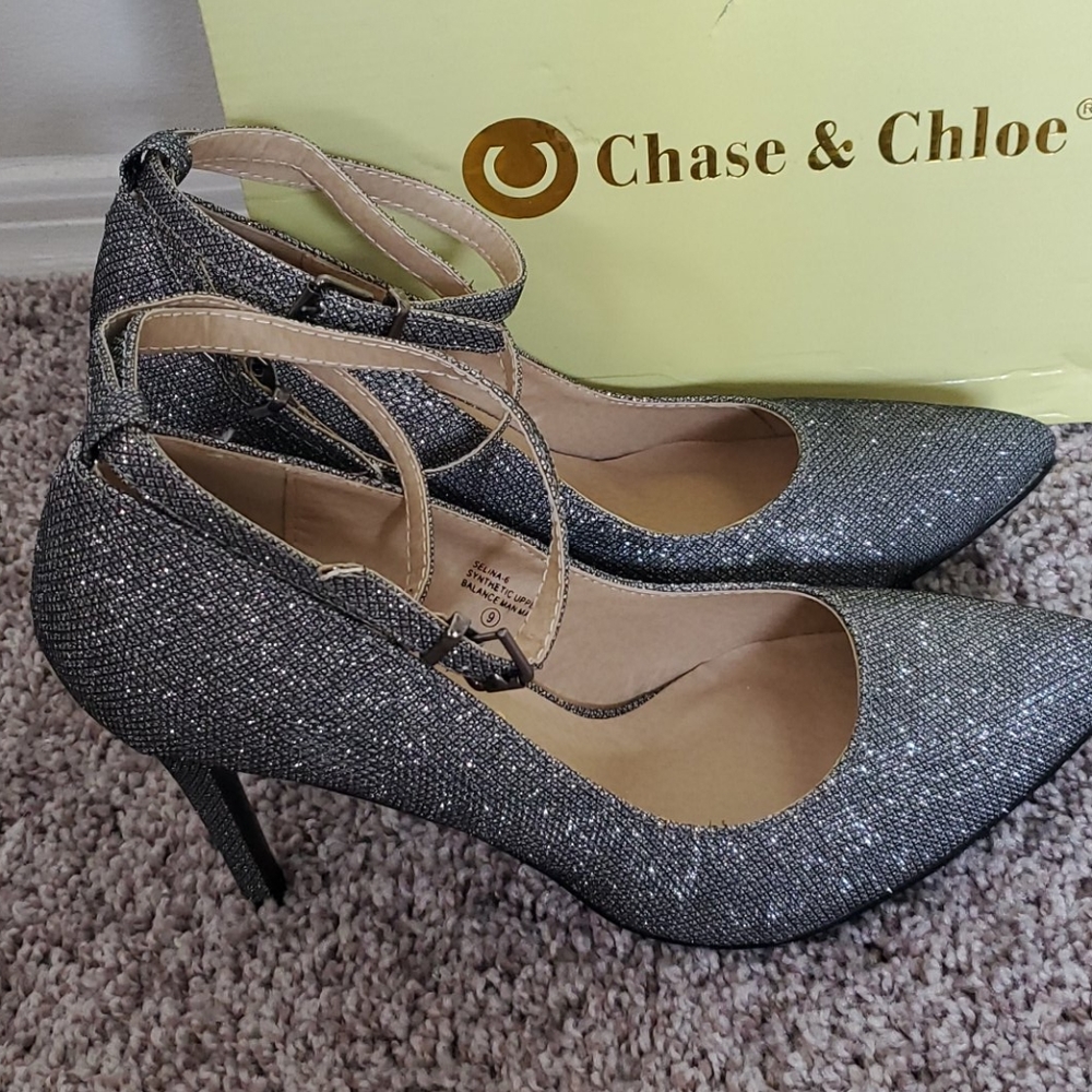 Women's shoes